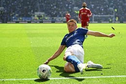 Vitalii Mykolenko framlengir samning við Everton