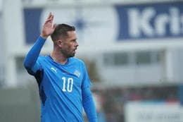 Arnar hefur áhyggjur af Gylfa