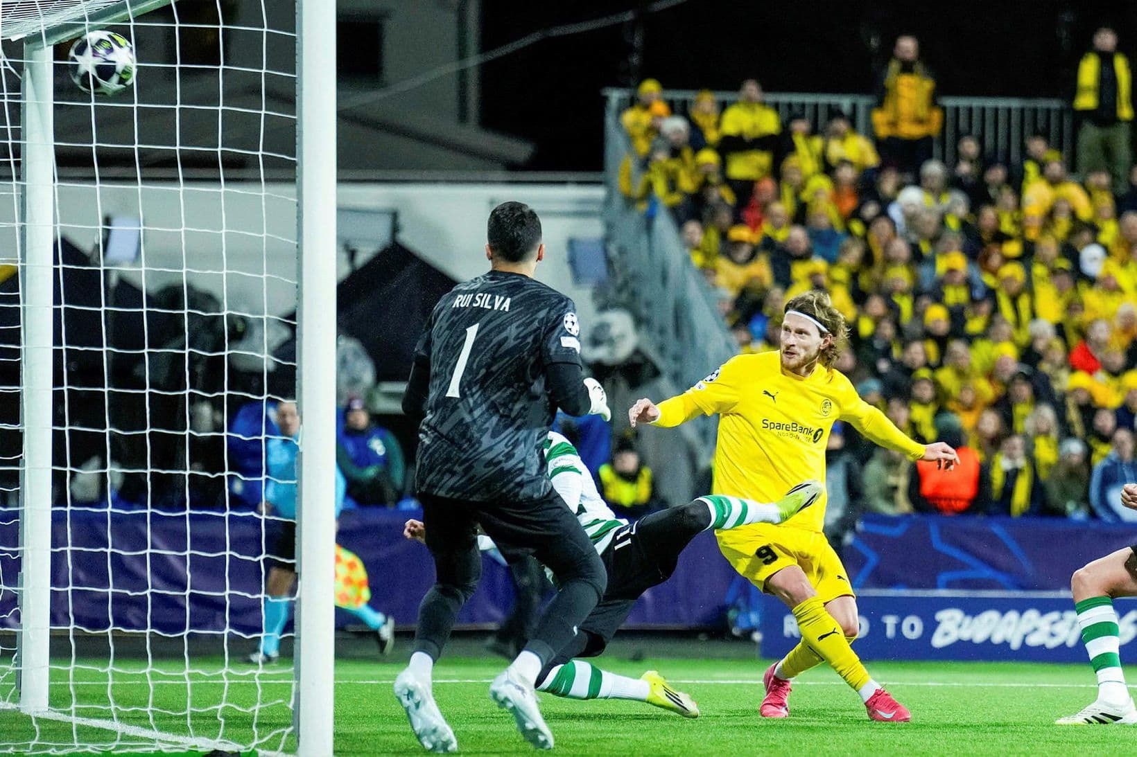 Kasper Högh gengur til liðs við Celtic