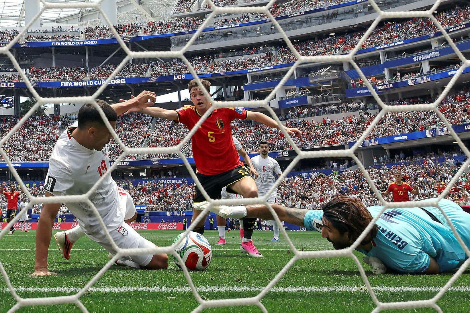 Ótrúleg markvarsla hjá Alireza Beiranvand