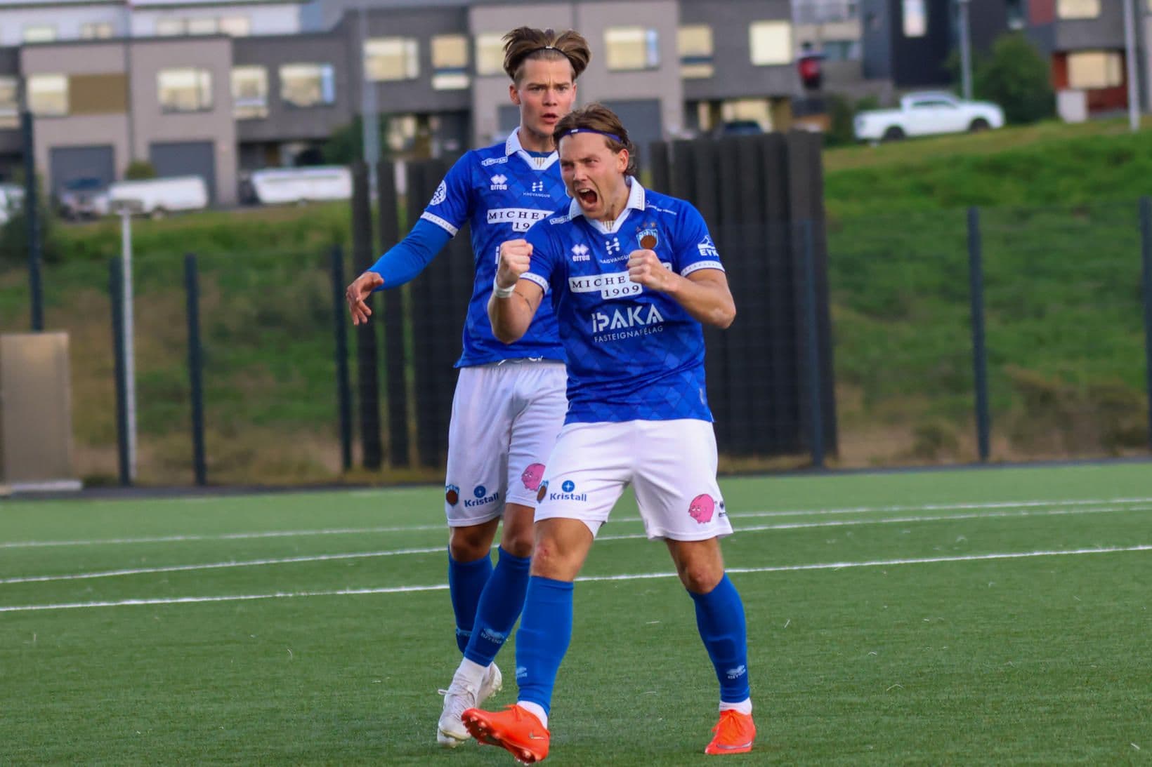 Kristófer skorar glæsilegt mark