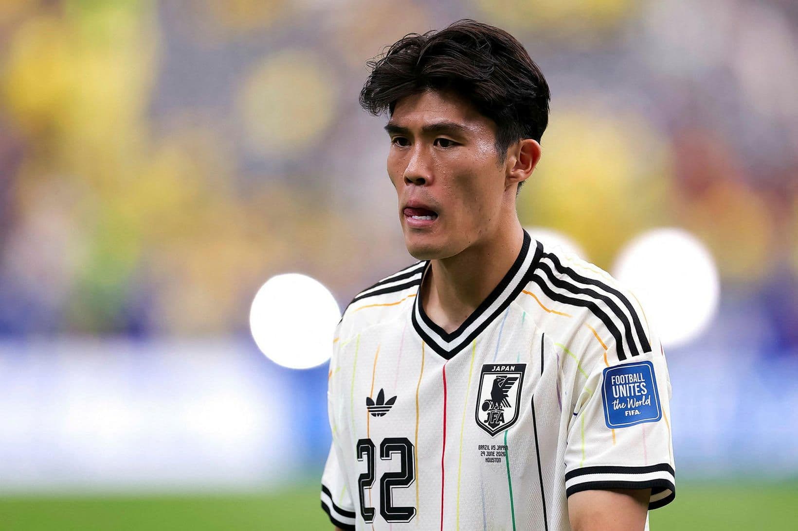 Tomiyasu æfir með Crystal Palace