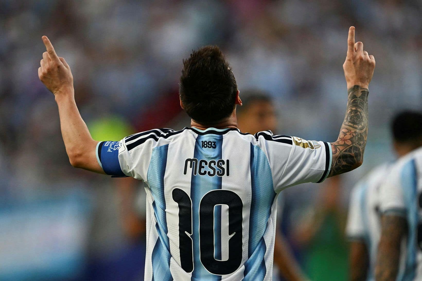 Messi skorar þrjú mörk fyrir Argentínu