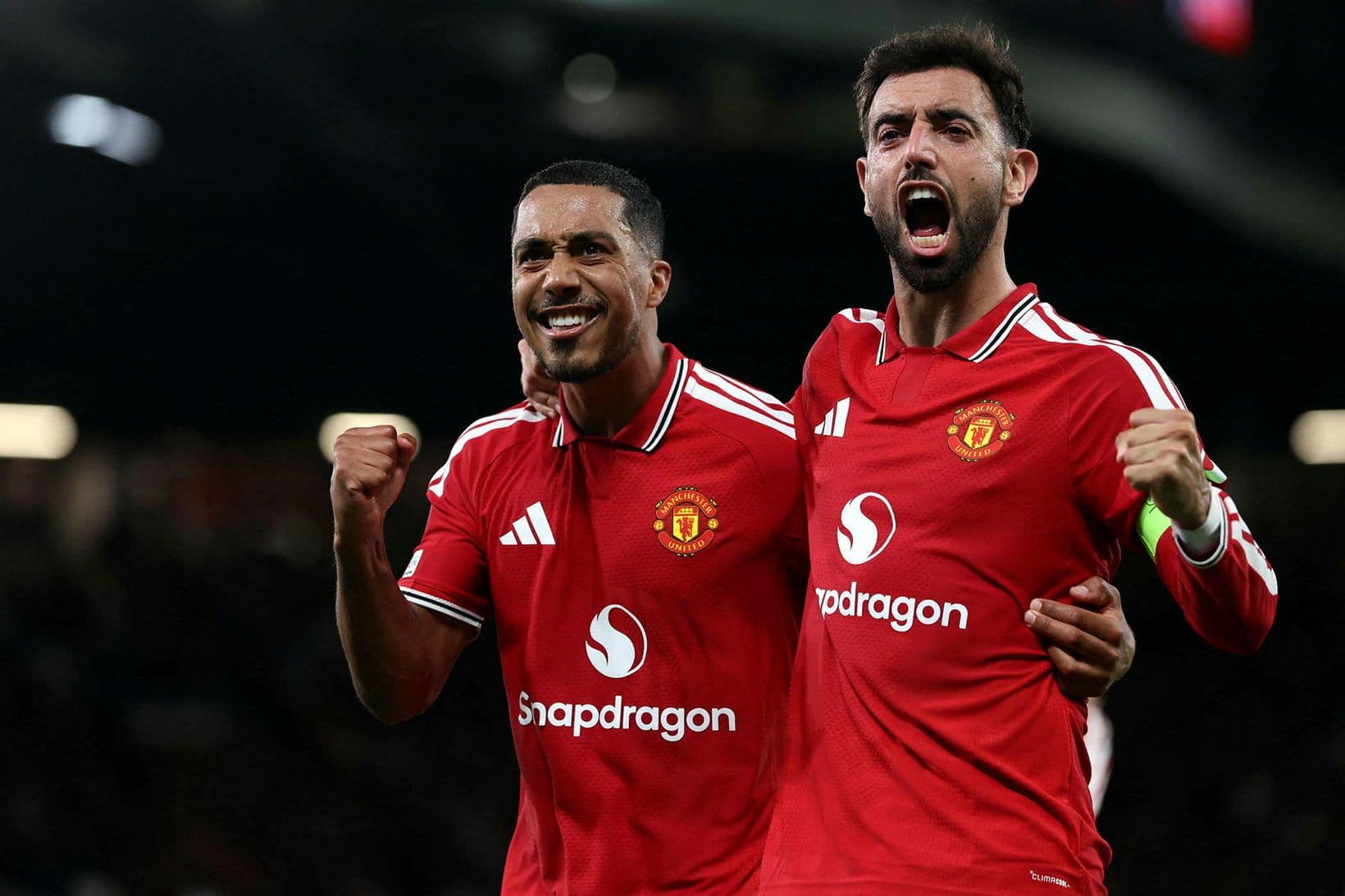 Manchester United vinnur Sabah 3:0