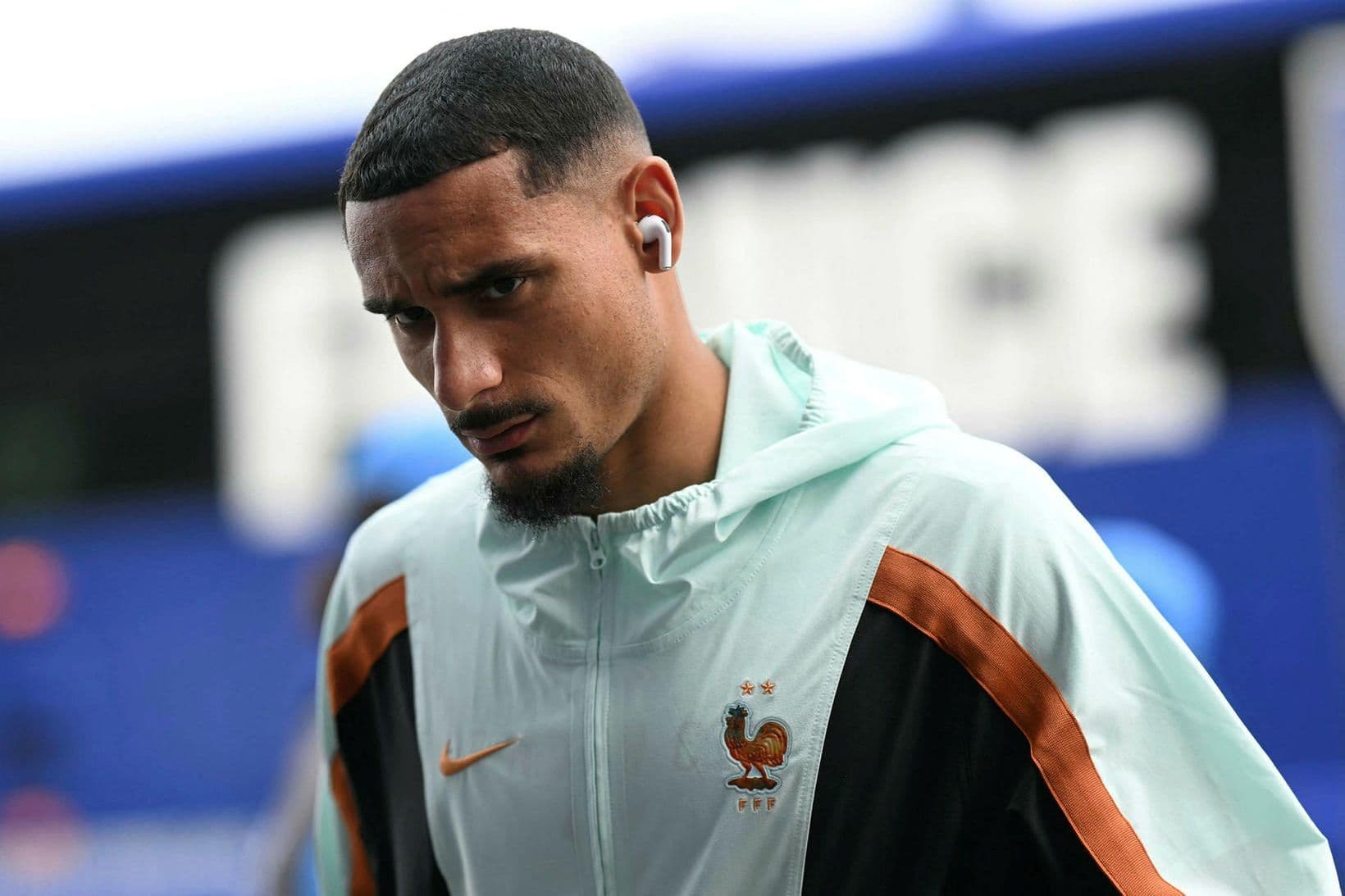 Maxence Lacroix fer til Chelsea