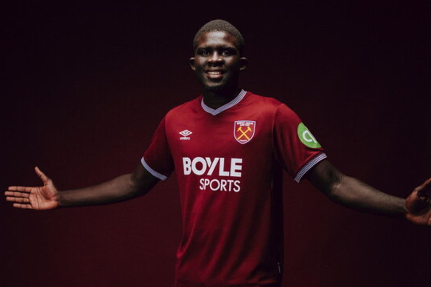 El Hadji Malick Diouf gengur til liðs við Brentford