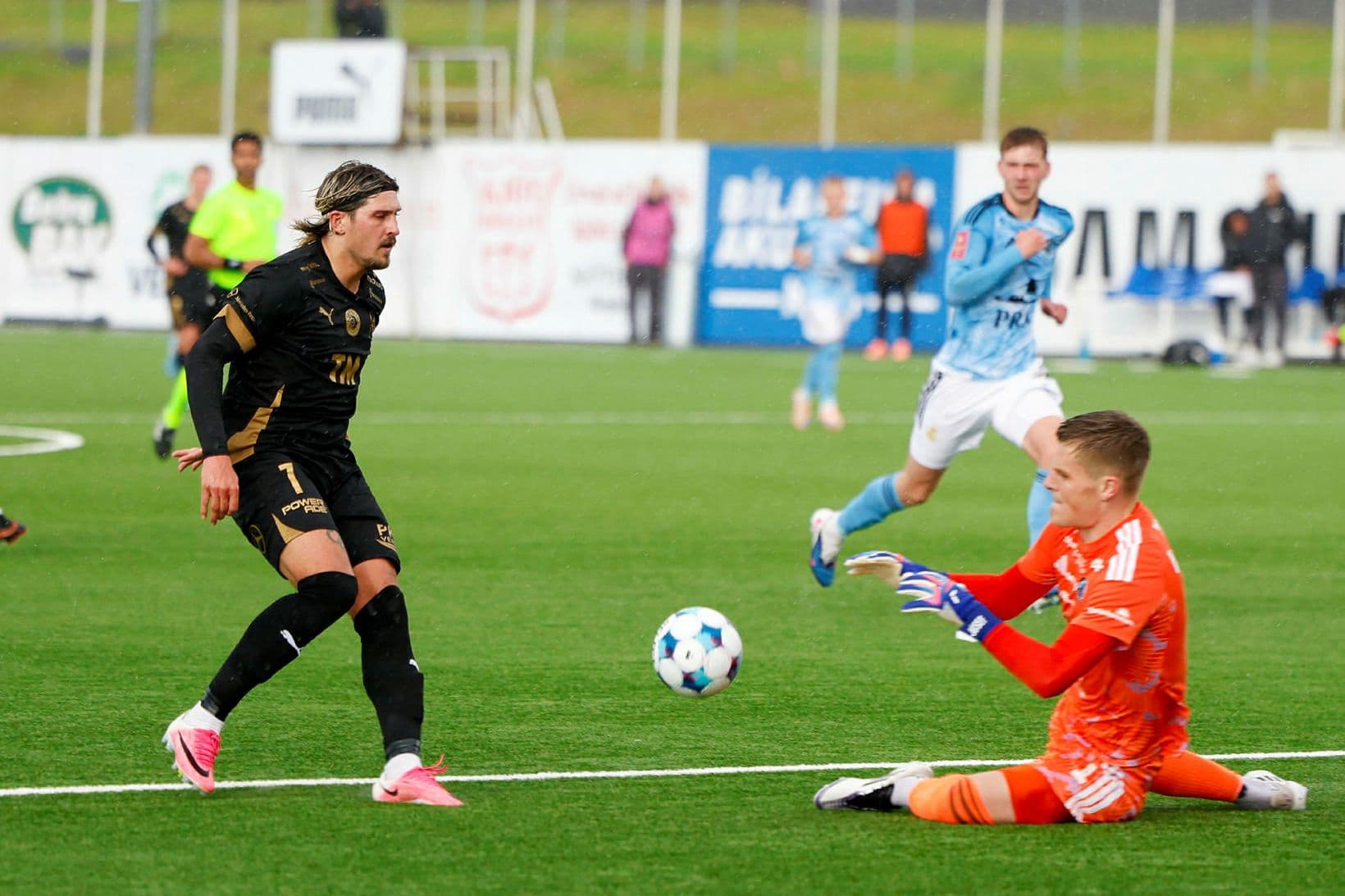 Stjarnan spilar í Færeyjum