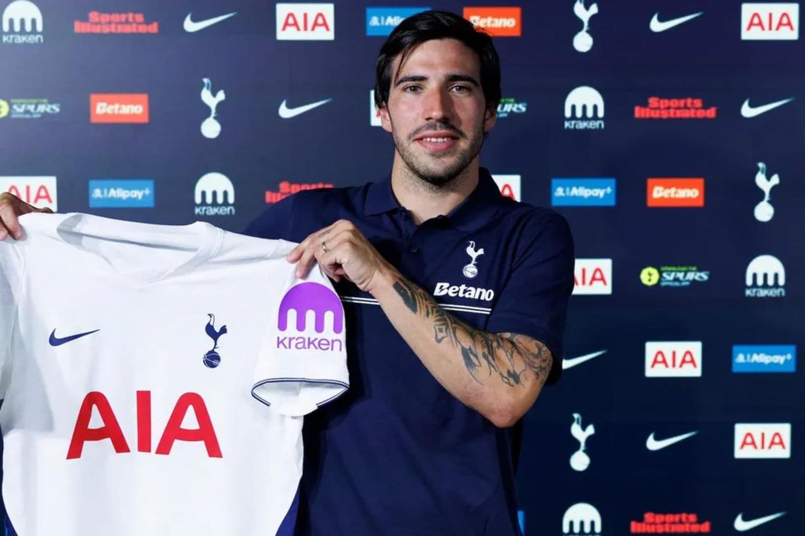 Sandro Tonali gengur til liðs við Tottenham