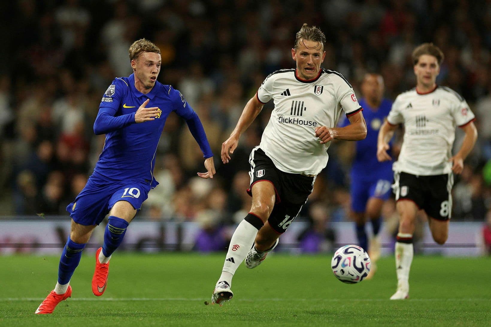 Fulham vinnur stórsigur