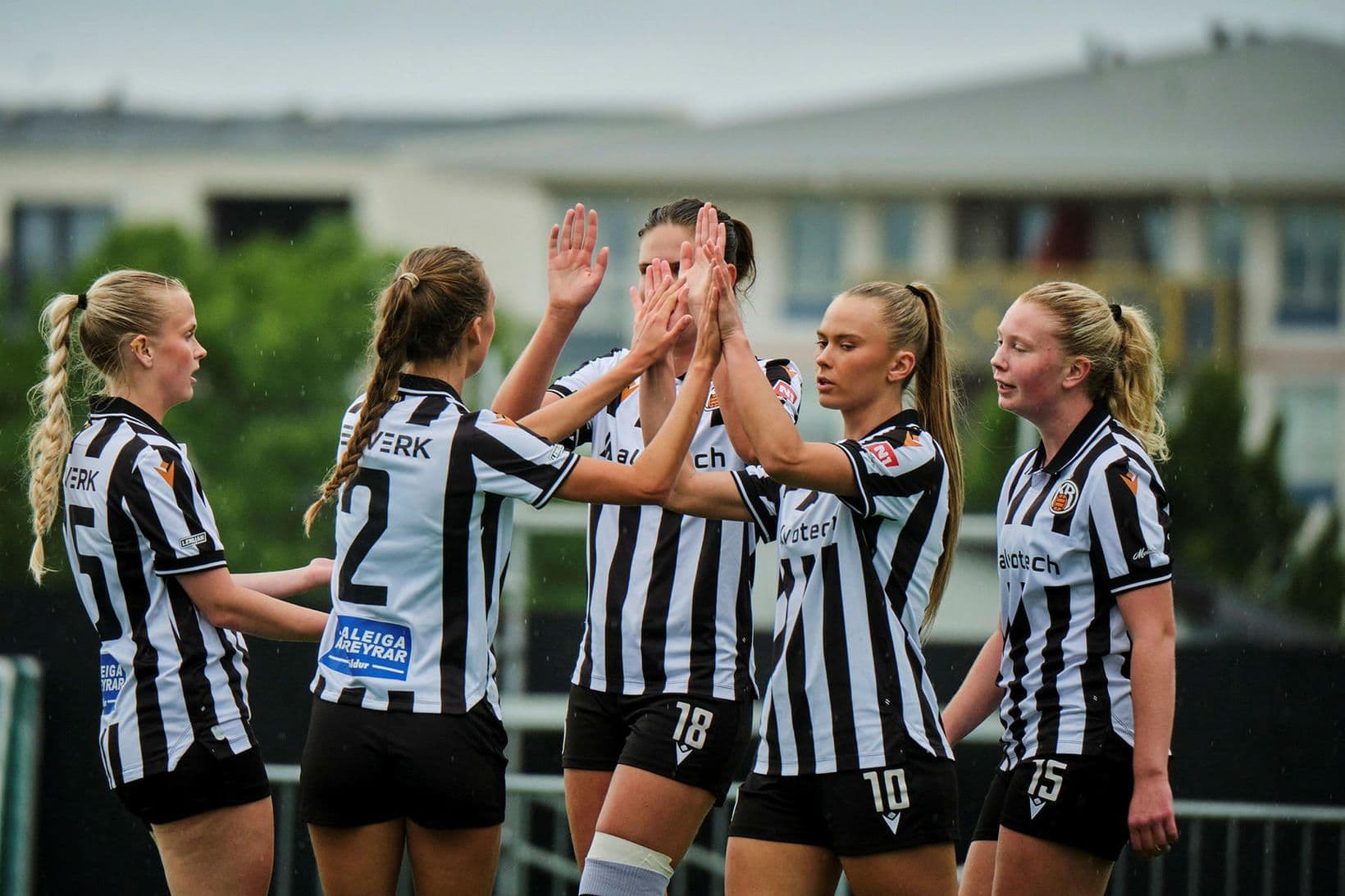KR skorar sex mörk í stórsigri
