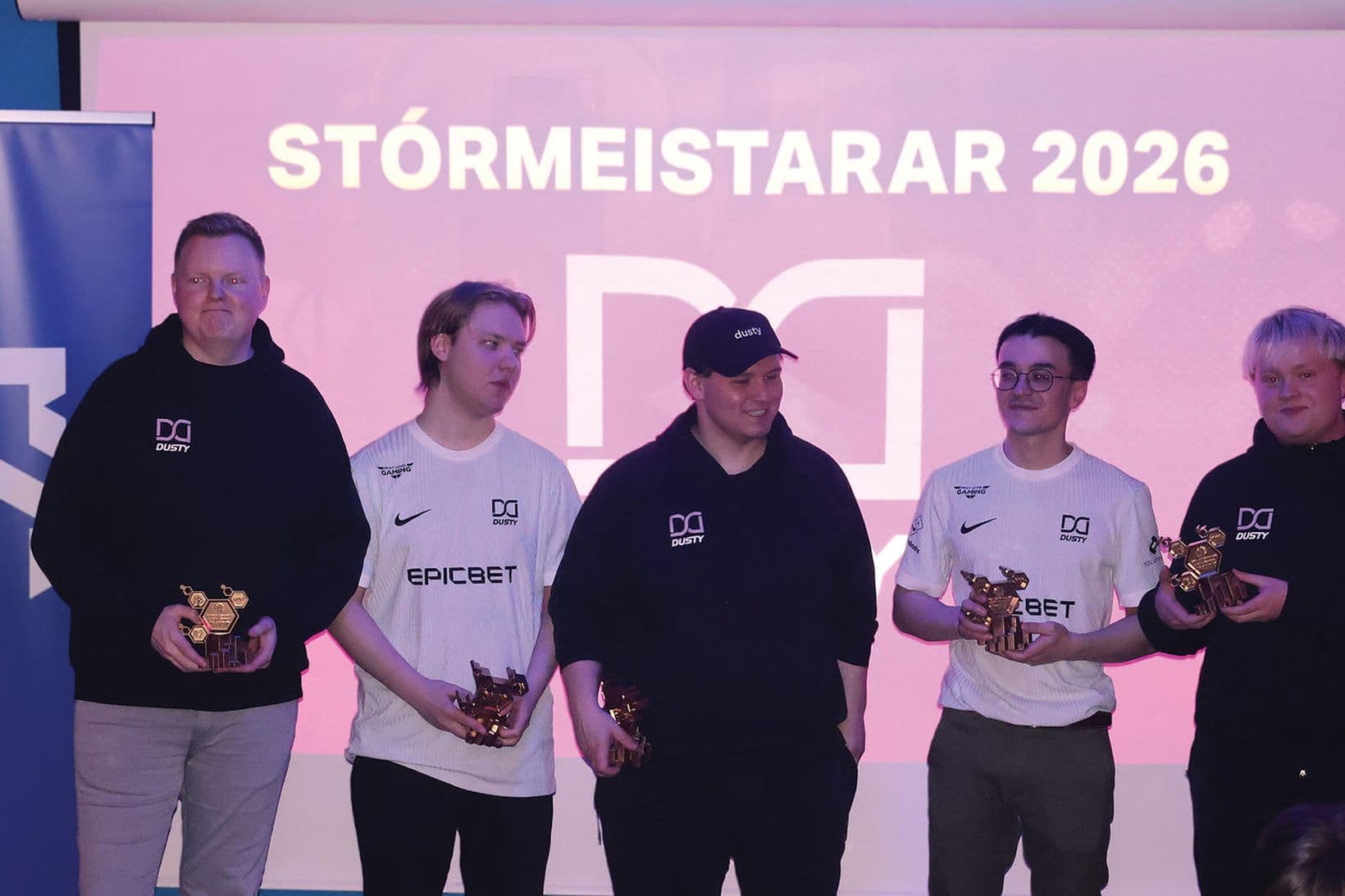 Dusty vinnur stórmeistaratitil í Counter-Strike